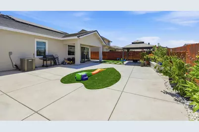 9060 Horvath St, Elk Grove, CA 95624 - Photo 34