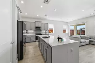 9060 Horvath St, Elk Grove, CA 95624 - Photo 12