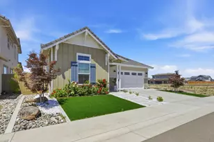 9060 Horvath St, Elk Grove, CA 95624 - Photo 4
