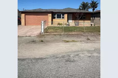 743 Middlefield Rd, Salinas, CA 93906 - Photo 1