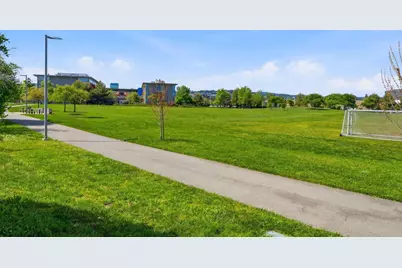 2801 Toro Dr, San Mateo, CA 94403 - Photo 48