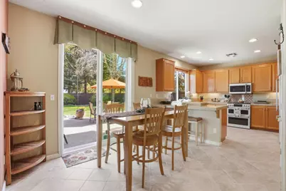 881 Tulare Dr, Tracy, CA 95304 - Photo 16