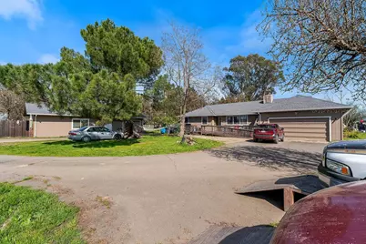 Irwin Ln, Santa Rosa, CA 95401 - Photo 12