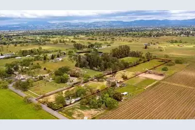 672 Irwin Ln, Santa Rosa, CA 95401 - Photo 1