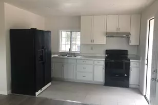 672 Irwin Ln, Santa Rosa, CA 95401 - Photo 10
