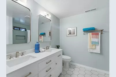 16000 Redwood Lodge Rd, Los Gatos, CA 95033 - Photo 24