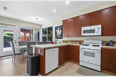 3741 Brook Valley Cir, Stockton, CA 95219 - Photo 4