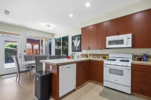 3741 Brook Valley Cir, Stockton, CA 95219 - Photo 4