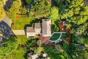 415 Oak Ct, Menlo Park, CA 94025 - Photo 38