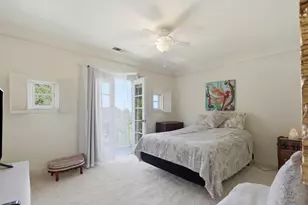 18211 Saratoga-Los Gatos Rd, Monte Sereno, CA 95030 - Photo 22