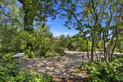 18211 Saratoga Los Gatos Rd, Monte Sereno, CA 95030 - Photo 42
