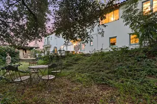 18211 Saratoga-Los Gatos Rd, Monte Sereno, CA 95030 - Photo 36