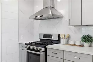 1019 Riverton Dr, San Carlos, CA 94070 - Photo 24