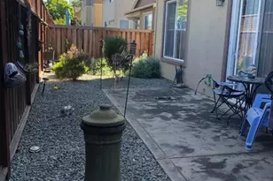 10864 Peerless Ct, Oakland, CA 94603 - Photo 4