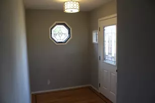 1610 Borden St, San Mateo, CA 94403 - Photo 2