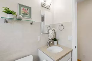 966 Chelan Dr, Sunnyvale, CA 94087 - Photo 22