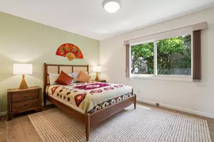 55 Asilomar Cir, Oakland, CA 94611 - Photo 16