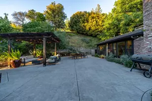11265 Canyon Dr, San Jose, CA 95127 - Photo 30