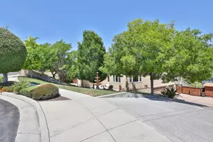 100 Heintz Ct, Los Gatos, CA 95032 - Photo 8