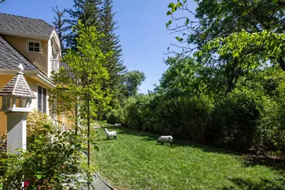 25550 Moody Rd, Los Altos Hills, CA 94022 - Photo 34