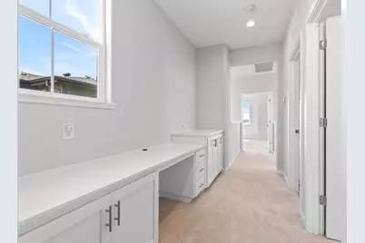 2360 Aerostar Way, Sacramento, CA 95834 - Photo 26