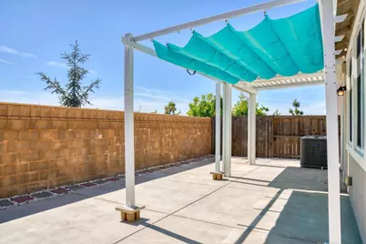 2360 Aerostar Way, Sacramento, CA 95834 - Photo 38