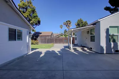 209 McCreery Ave, San Jose, CA 95116 - Photo 16