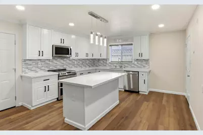 215 Eastman St, Hayward, CA 94544 - Photo 14