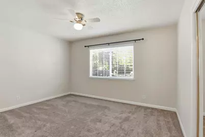 215 Eastman St, Hayward, CA 94544 - Photo 26
