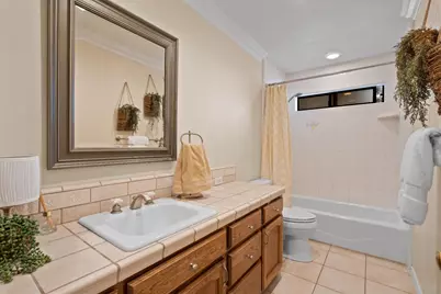 260 Donald Dr, Hollister, CA 95023 - Photo 12