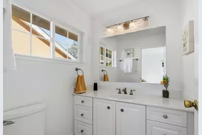 696 Giannini Dr, Santa Clara, CA 95051 - Photo 22