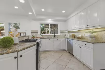 608 San Benito Ave, Menlo Park, CA 94025 - Photo 12