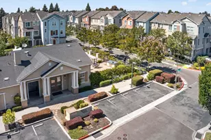 461 Bedford Loop, Mountain View, CA 94043 - Photo 2