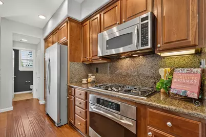 461 Bedford Loop, Mountain View, CA 94043 - Photo 16