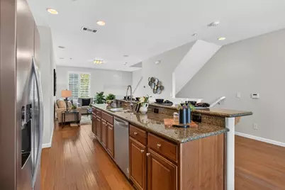 461 Bedford Loop, Mountain View, CA 94043 - Photo 18