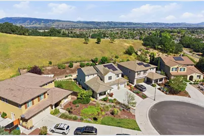 1661 Longmeadow Ct, Gilroy, CA 95020 - Photo 54