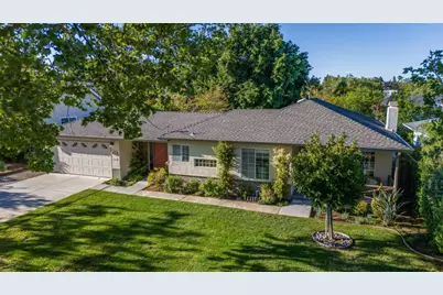 20571 Sunrise Dr, Cupertino, CA 95014 - Photo 2