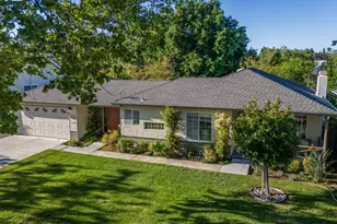 20571 Sunrise Dr, Cupertino, CA 95014 - Photo 2