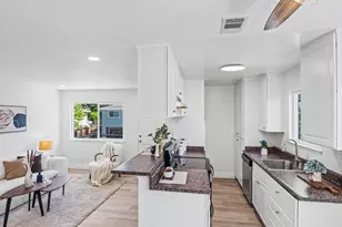 1318 Joplin Dr 4, San Jose, CA 95118 - Photo 14