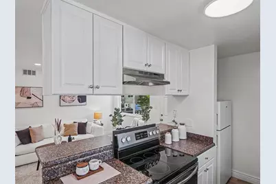 1318 Joplin Dr 4, San Jose, CA 95118 - Photo 4
