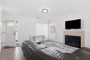 2170 Clarke Ave, East Palo Alto, CA 94303 - Photo 10