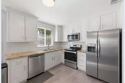 2170 Clarke Ave, East Palo Alto, CA 94303 - Photo 14