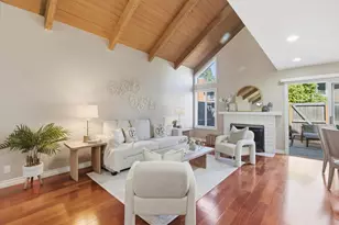 22835 Poplar Grove Square, Cupertino, CA 95014 - Photo 2