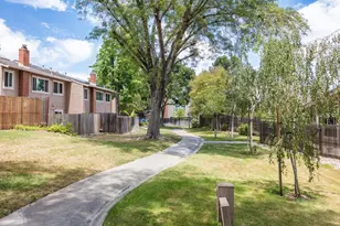 22835 Poplar Grove Square, Cupertino, CA 95014 - Photo 72