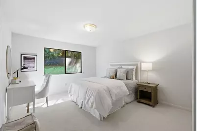 12390 Gigli Ct, Los Altos Hills, CA 94022 - Photo 32
