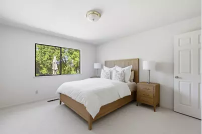 12390 Gigli Ct, Los Altos Hills, CA 94022 - Photo 36