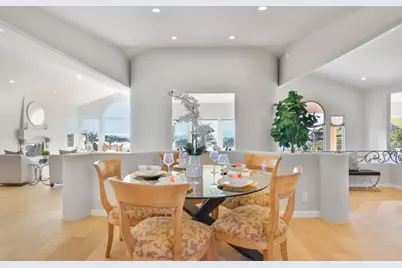 15 Serramar Drive, Oakland, CA 94611 - Photo 10