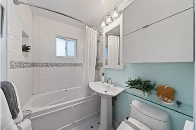 1040 Lancer Dr, San Jose, CA 95129 - Photo 16