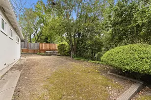 111 Lucero Way, Portola Valley, CA 94028 - Photo 36