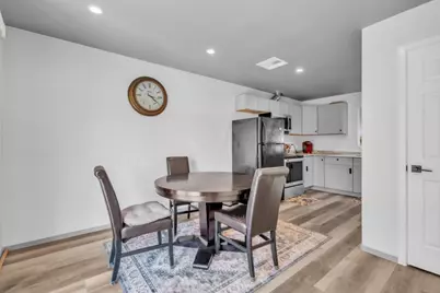 636 Yellowstone, Vacaville, CA 95687 - Photo 8